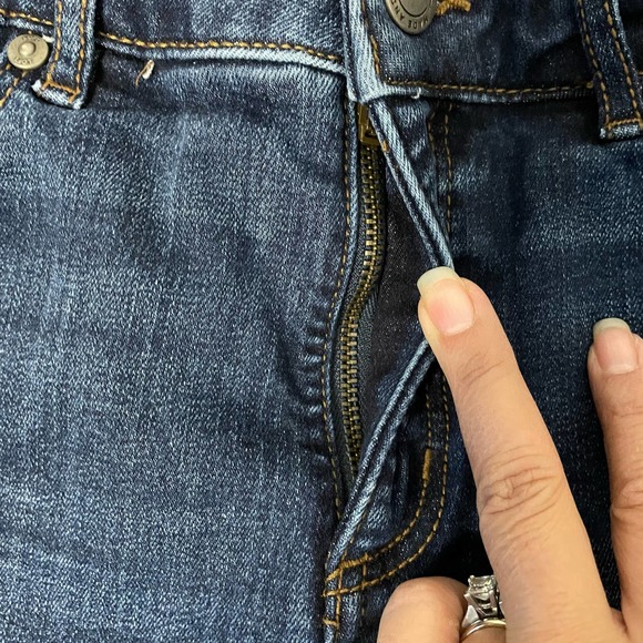 Loft Curvy Skinny Jeans Women's size 4 (27) Dark Wash - Picture 10 of 10